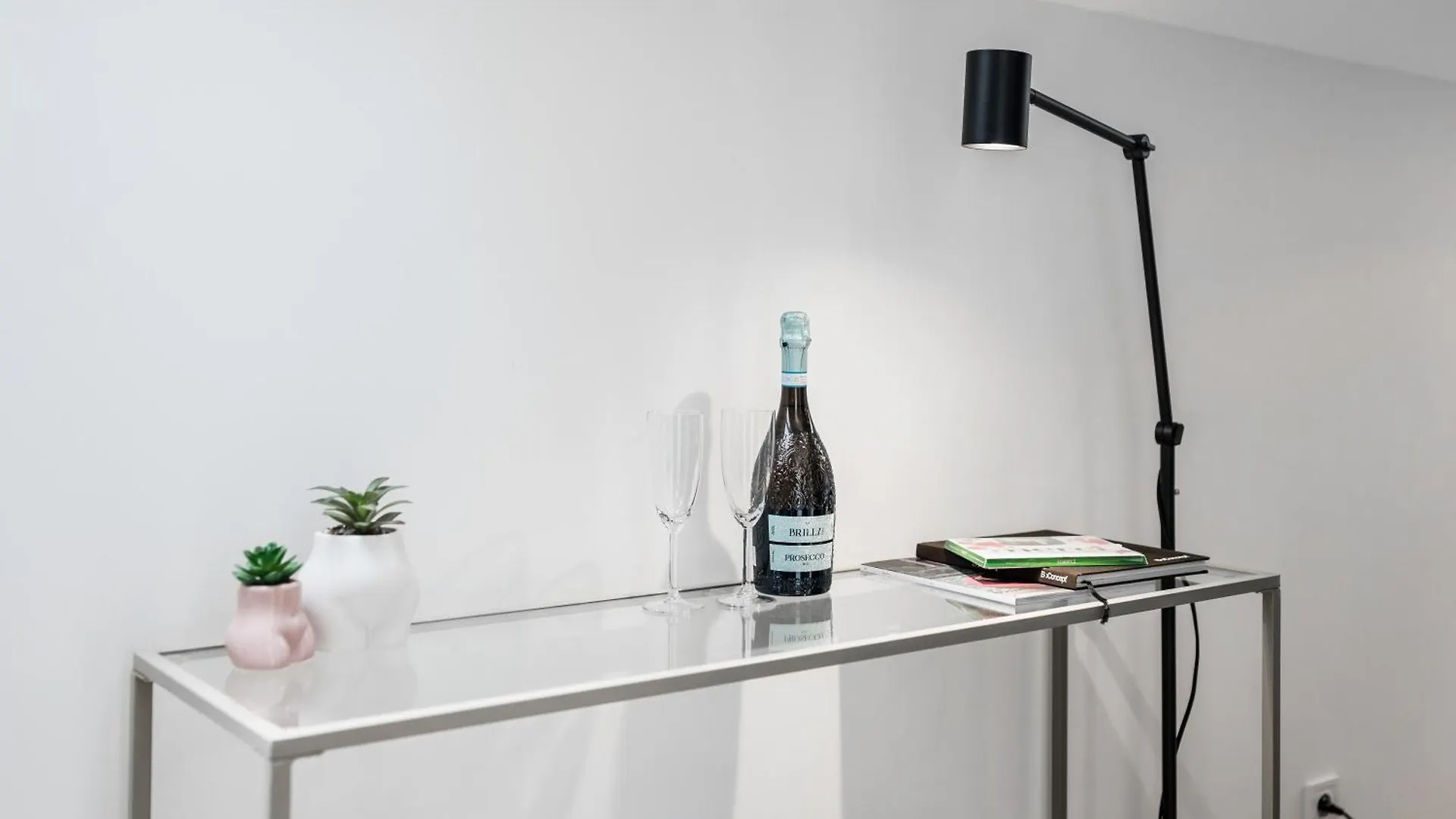 Millennium Hideaway Apartments Praga Repubblica Ceca